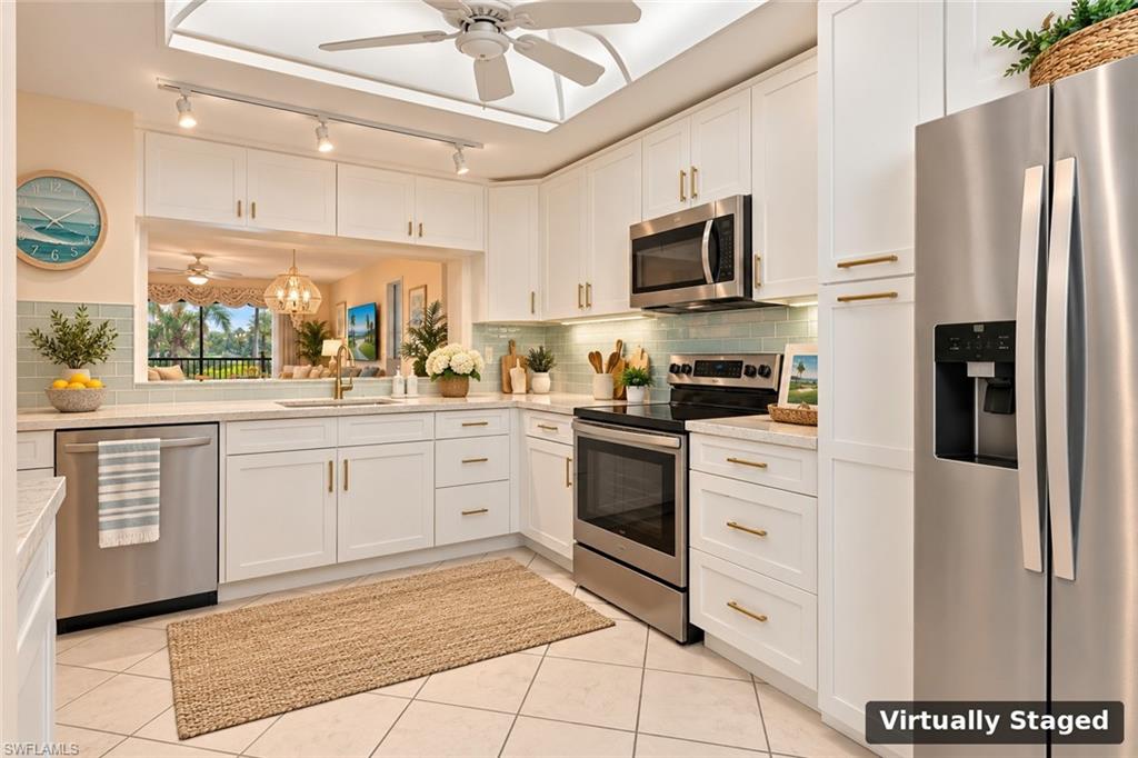 12170 Kelly Sands Way 717 Property Photo 5