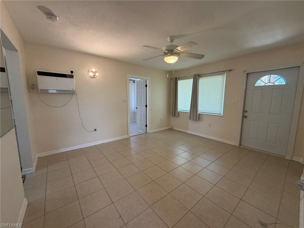 21067 Gladis Ave Property Photo 12
