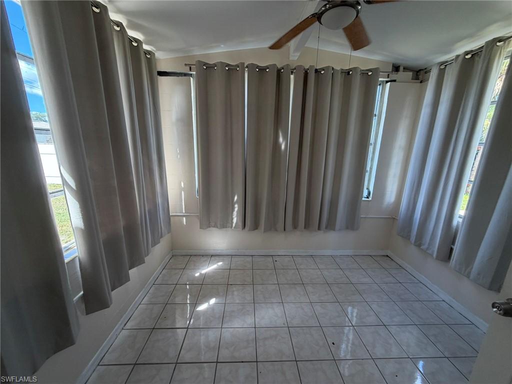 21067 Gladis Ave Property Photo 17