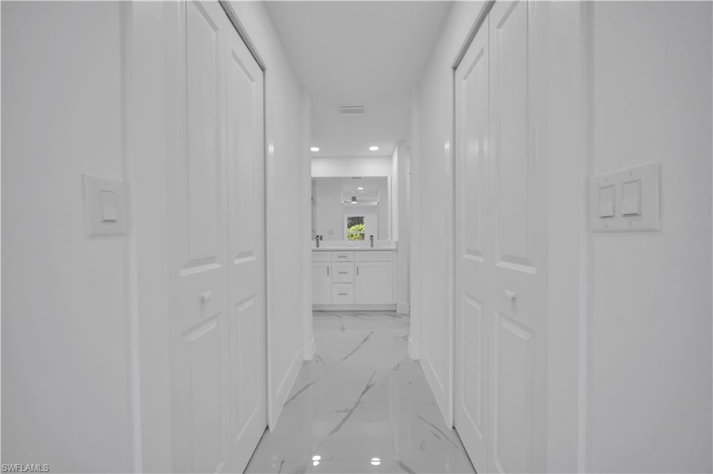 1025 Pilgrim St E Property Photo 15
