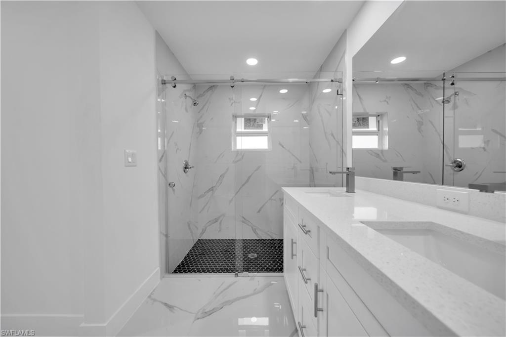 1025 Pilgrim St E Property Photo 19