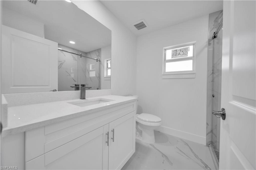 1025 Pilgrim St E Property Photo 25