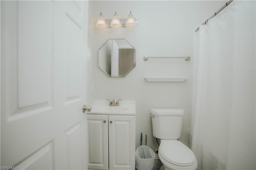 3409 23rd St W Property Photo 10