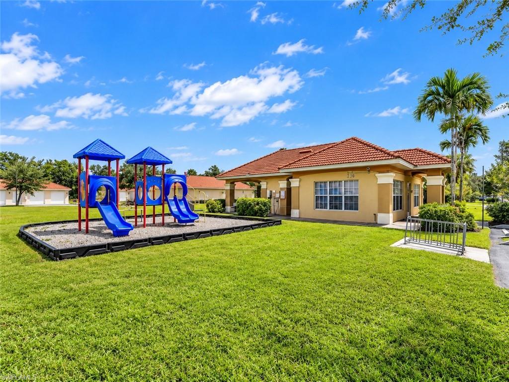 4166 Castilla Cir 205 Property Photo 17