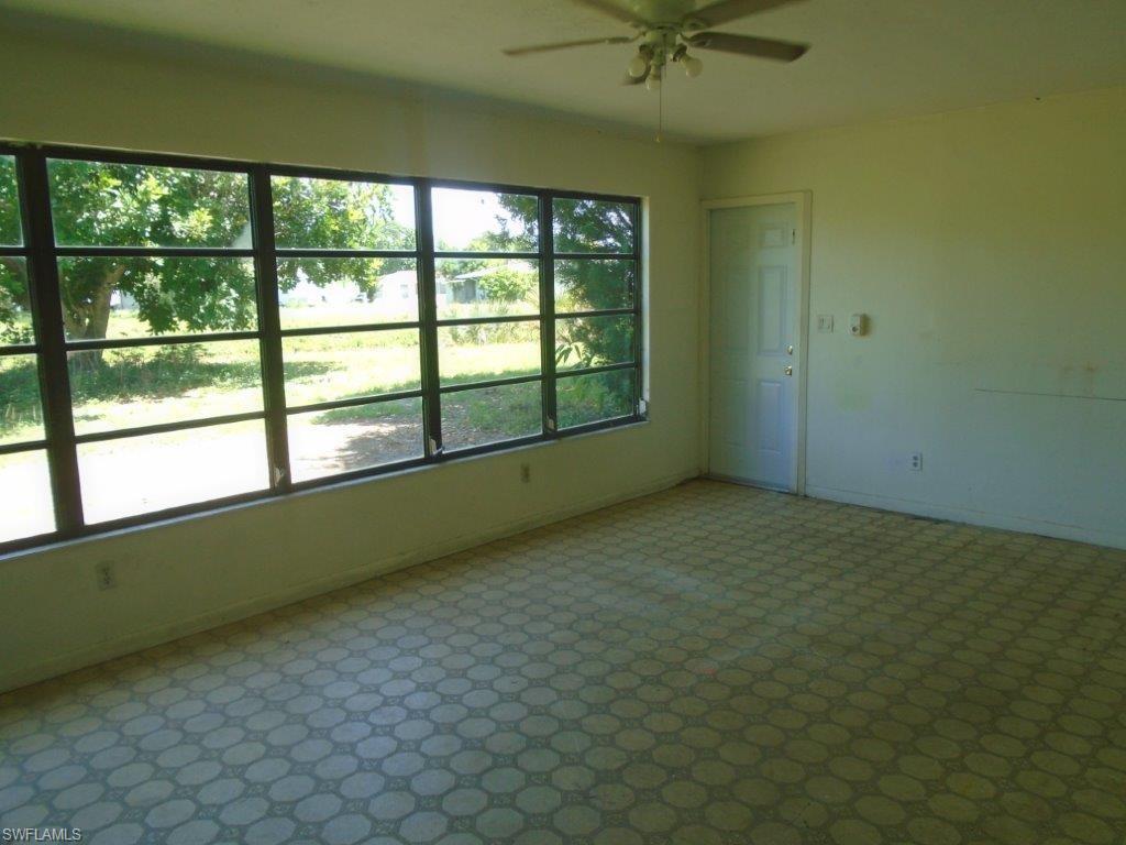 1539 Medford Pl Property Photo 4