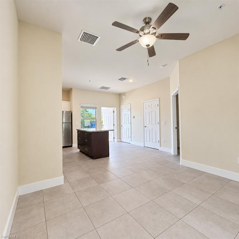 3325 Sw 8th Pl 108 Property Photo 3