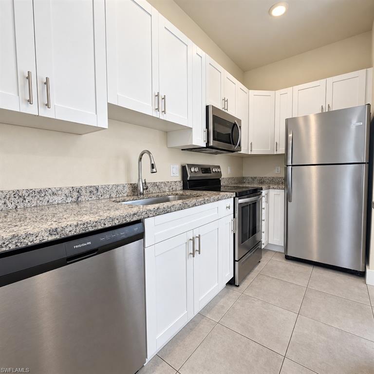 3325 Sw 8th Pl 108 Property Photo 6