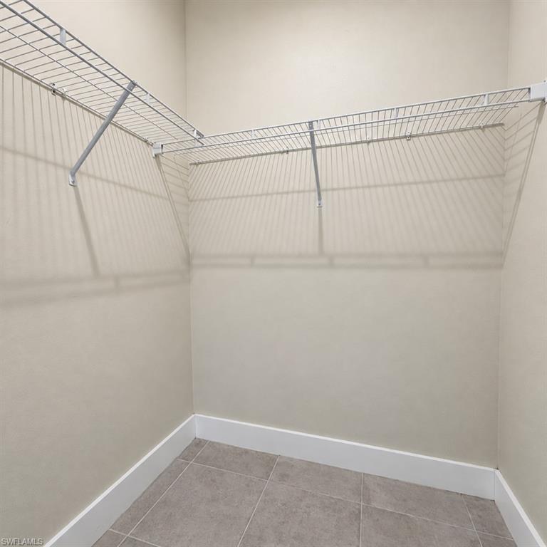 3325 Sw 8th Pl 108 Property Photo 9