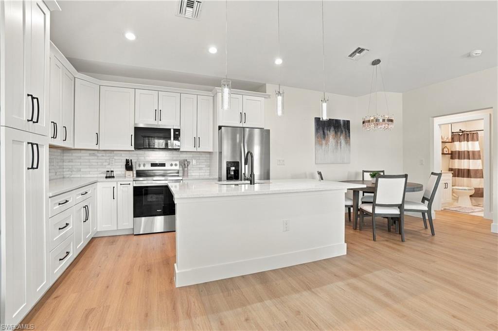 250 Pearl St Property Photo 12