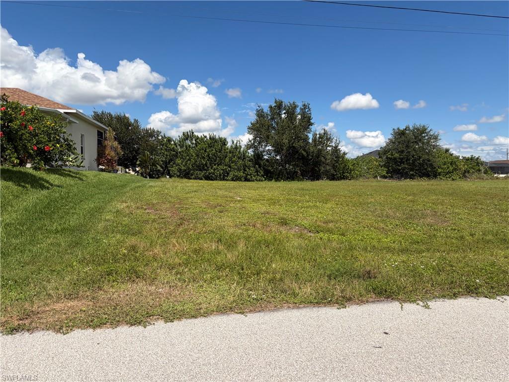 401 Nw 8th Ter Property Photo 3