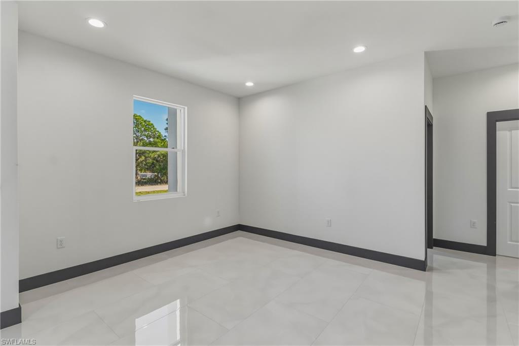 442 Mercedes Ct Property Photo 34