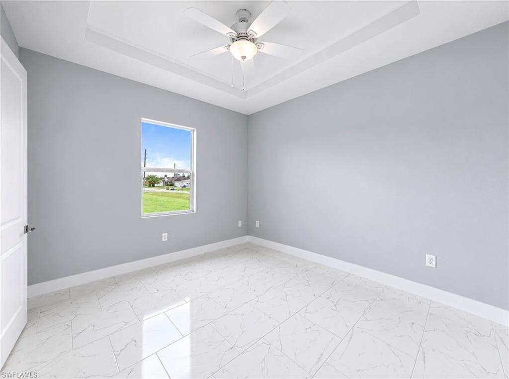 426 Mercedes Ct Property Photo 7