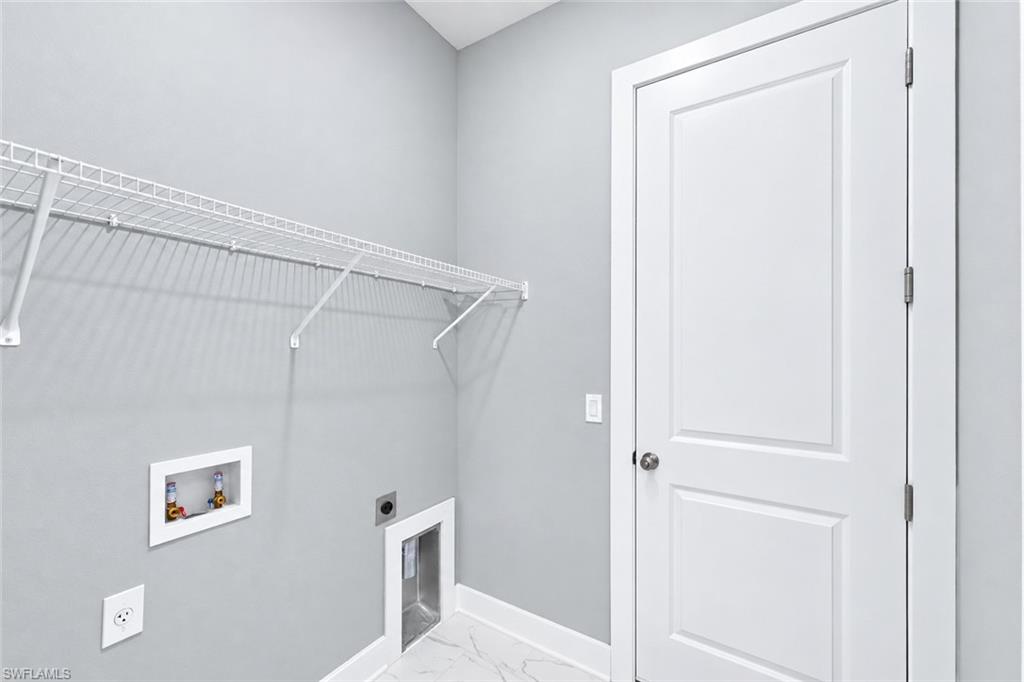 426 Mercedes Ct Property Photo 19