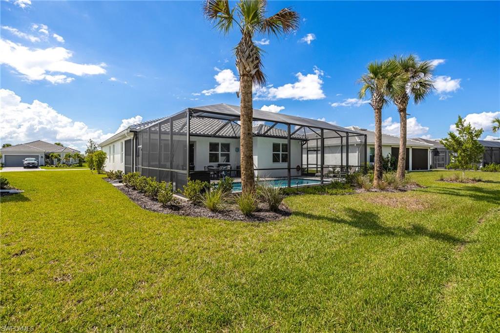 7629 Paradise Tree Dr Property Photo 17