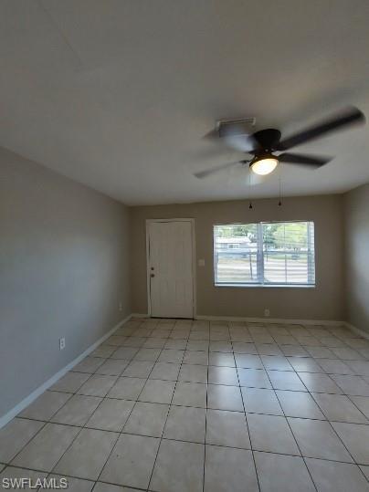 722 W Cleveland Ln Property Photo 2