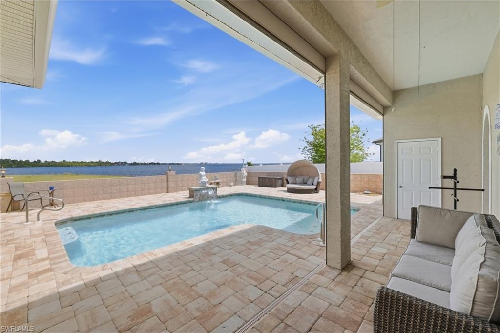 2371 Coral Point Dr Property Photo 32