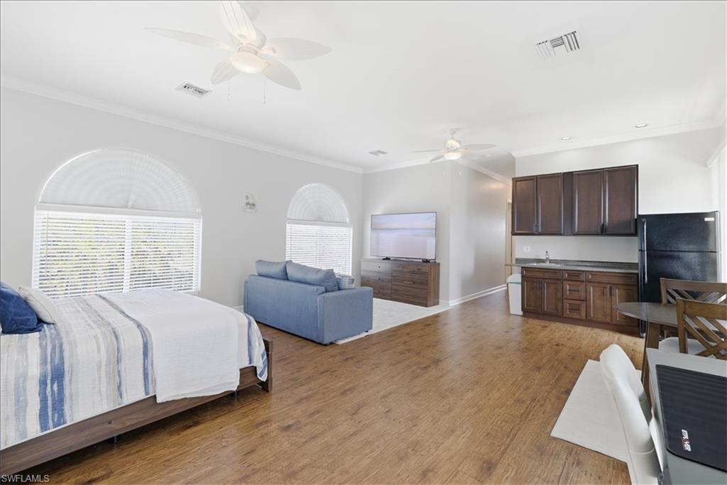 2371 Coral Point Dr Property Photo 45
