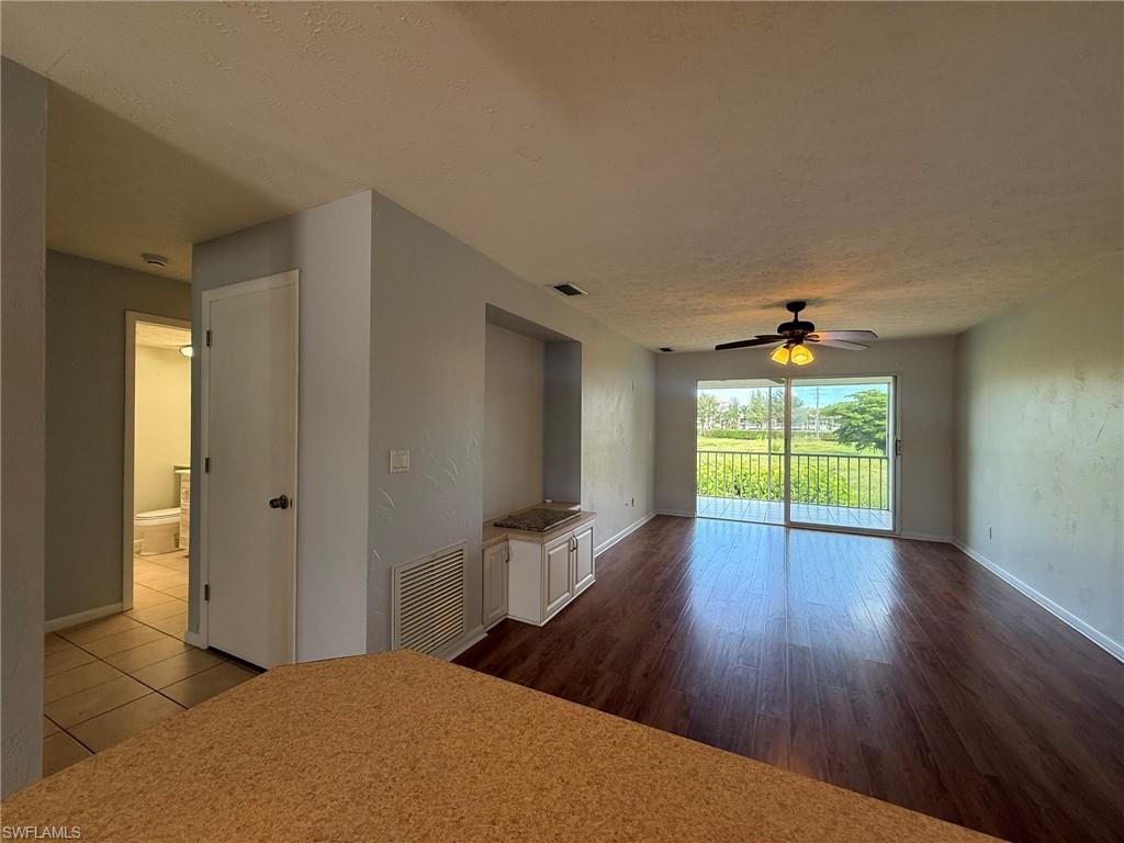 16251 Dublin Cir 204 Property Photo 2