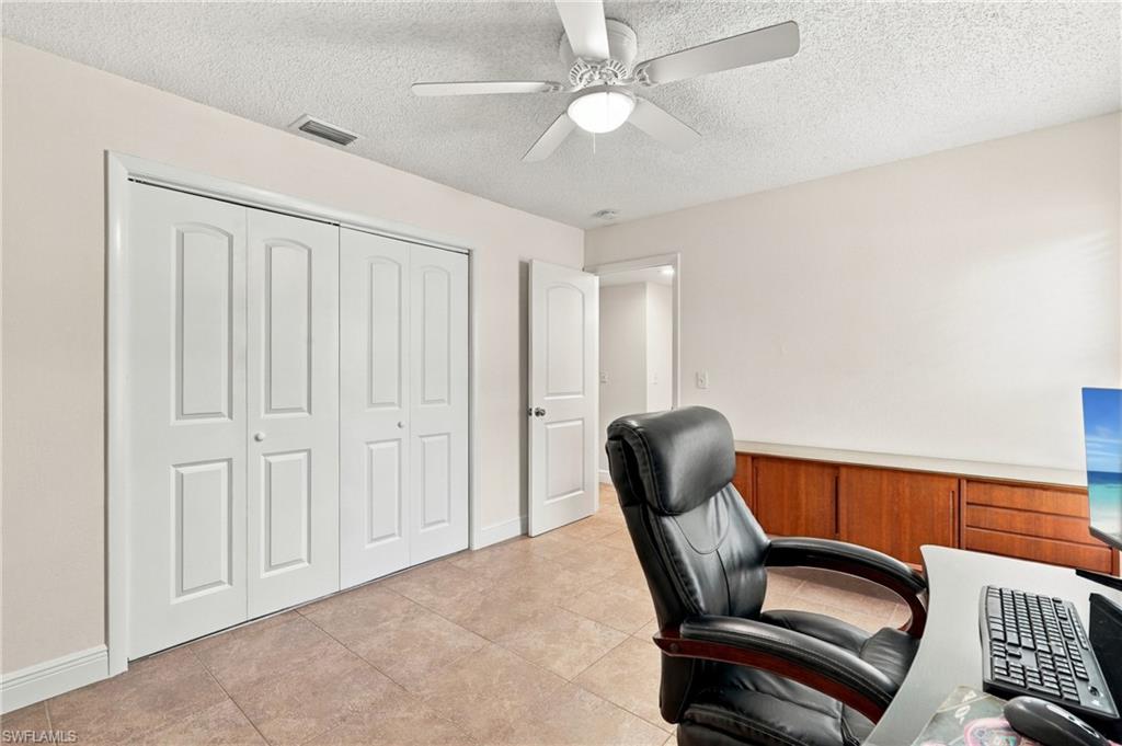 1439 Claret Ct Property Photo 29