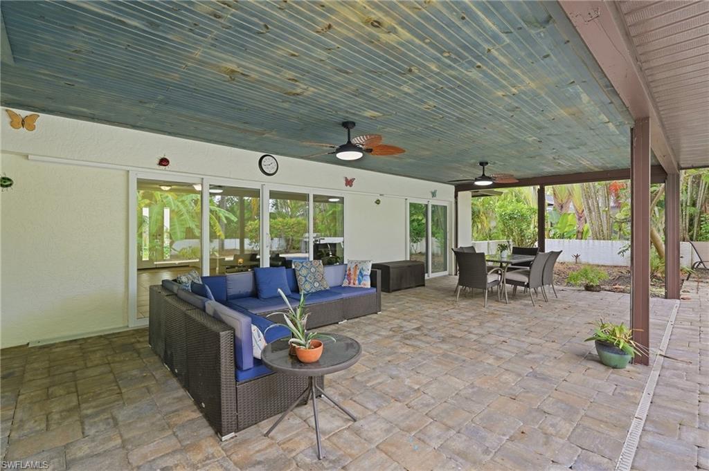 1439 Claret Ct Property Photo 35