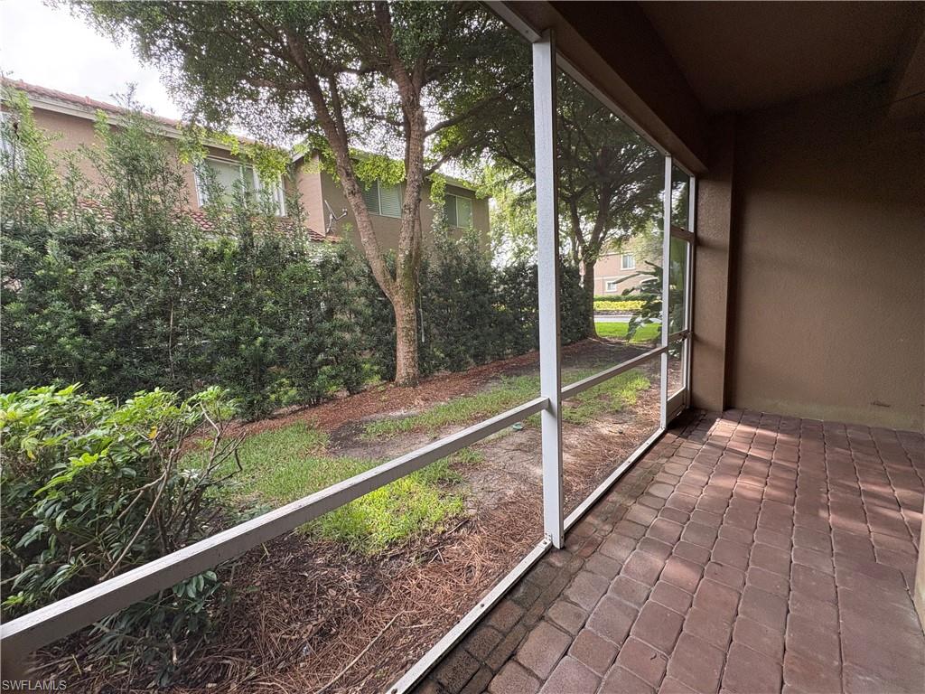 17533 Laurel Grove Ct Property Photo 28