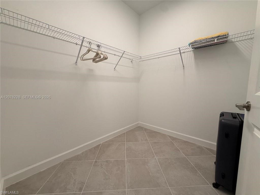9291 Aqua Overlook Ct Property Photo 12
