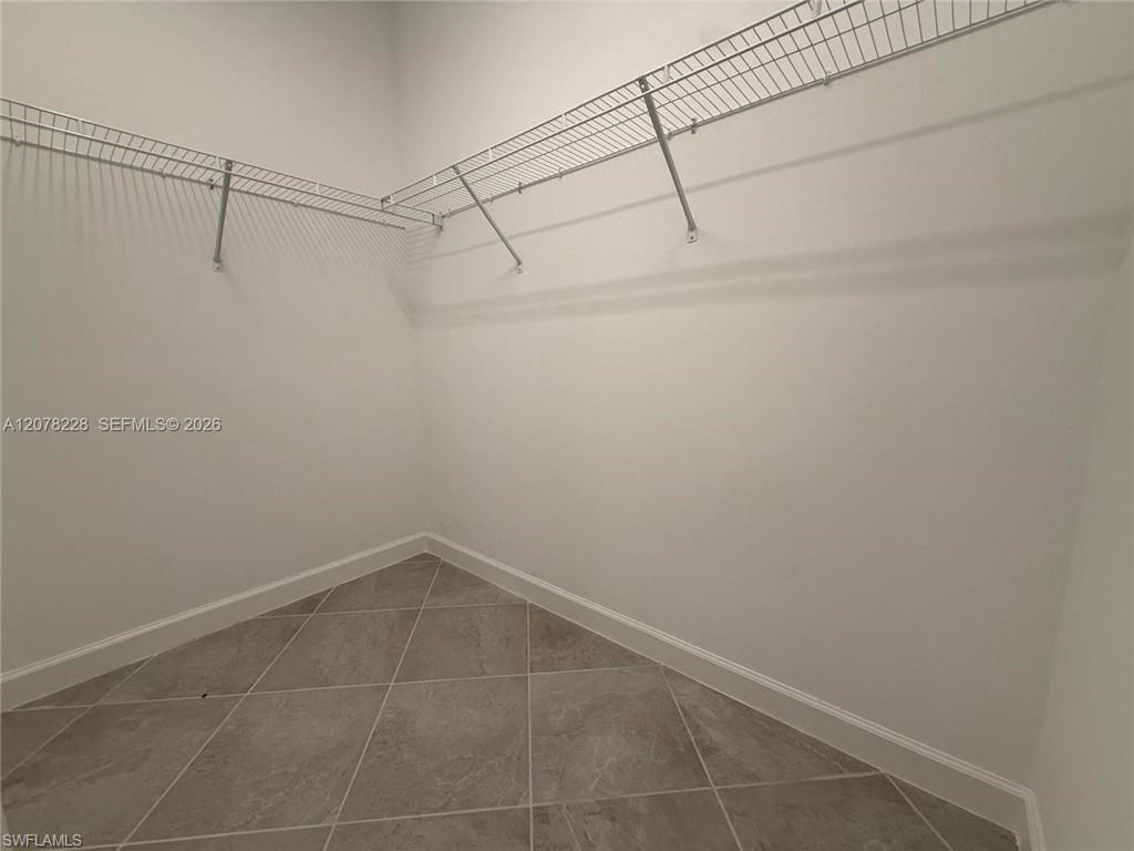 9291 Aqua Overlook Ct Property Photo 13