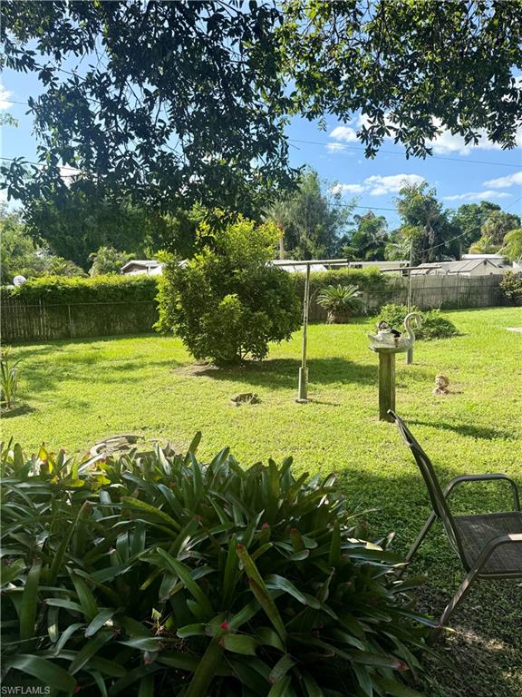 8180 Breeze Dr Property Photo 12
