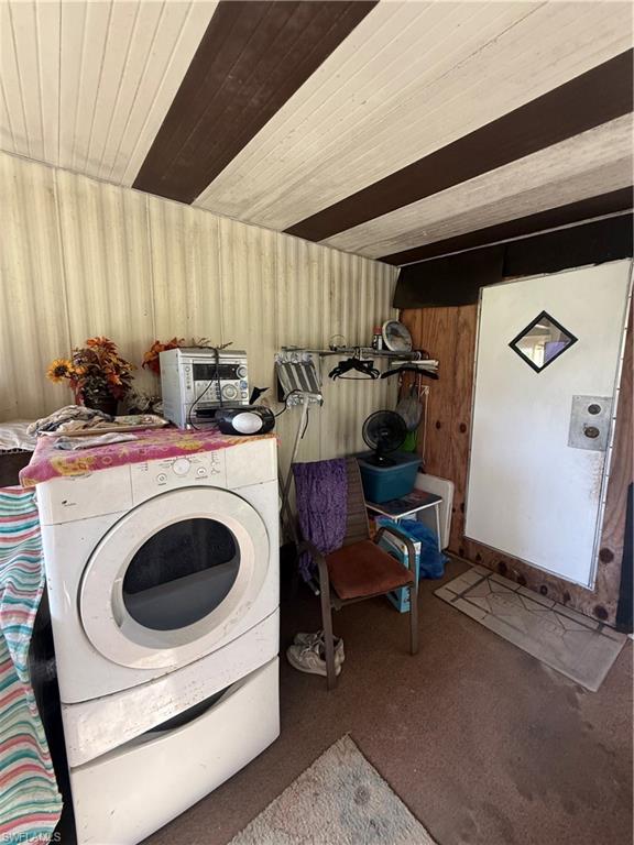 8180 Breeze Dr Property Photo 13