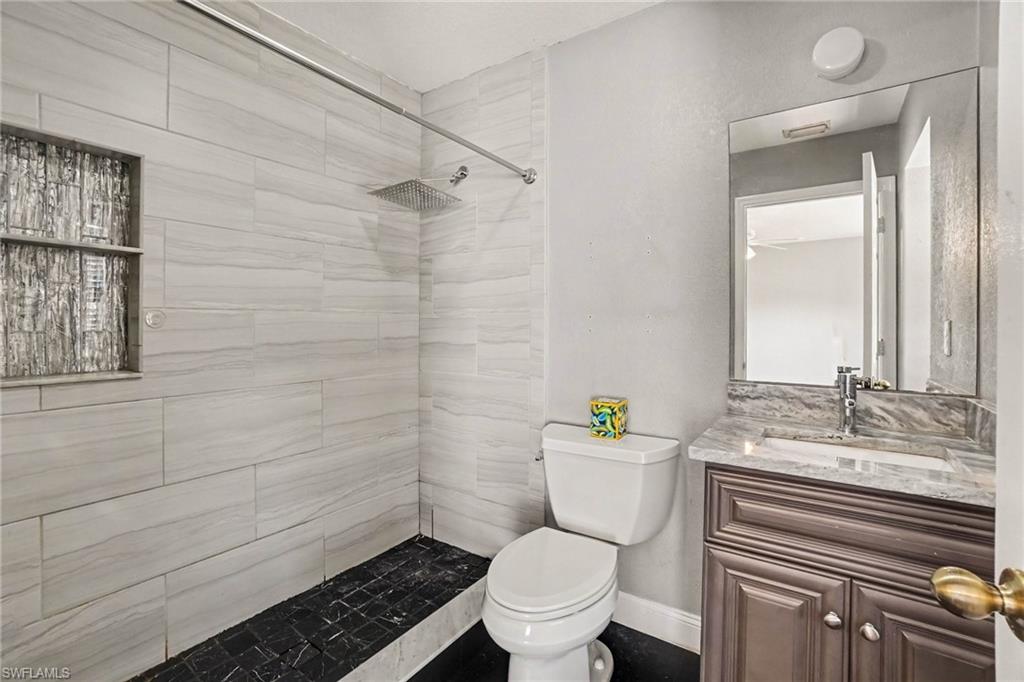 2065 Cape Heather Cir Property Photo 27
