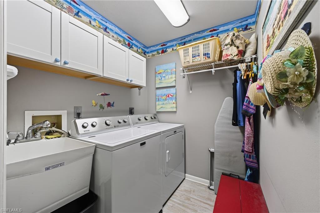 1278 N Arcola Dr Property Photo 23