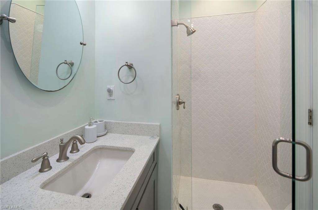 920 E Inlet Dr Property Photo 27