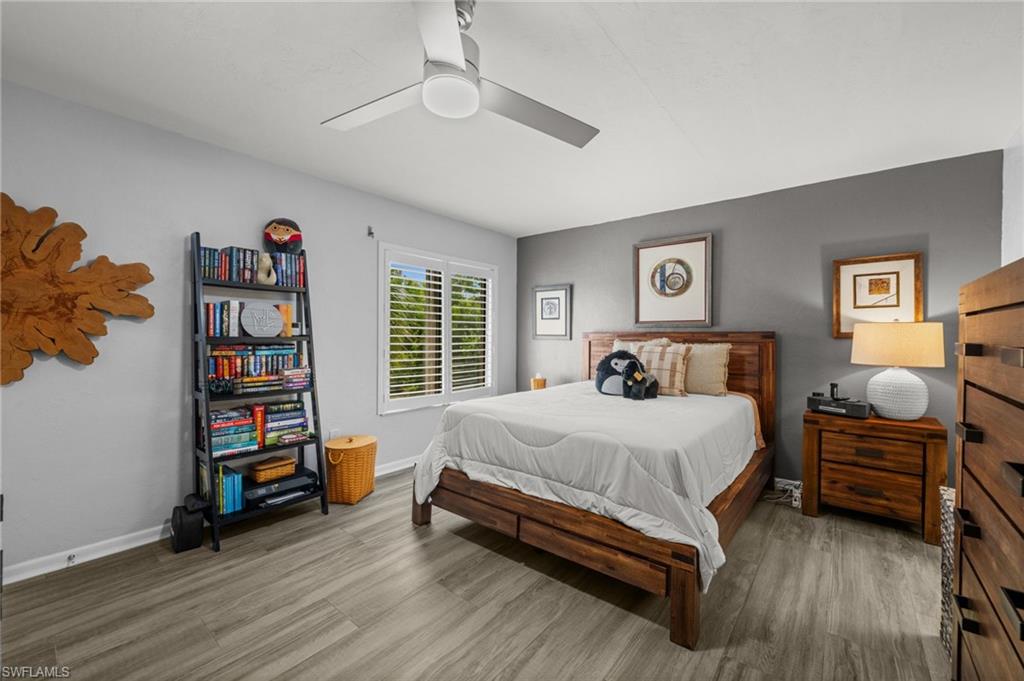 2069 W Lakeview Blvd 5 Property Photo 18