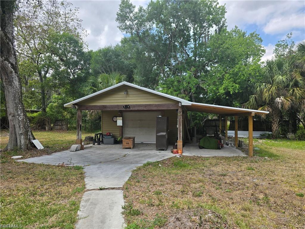 140 S Davis St Property Photo 20