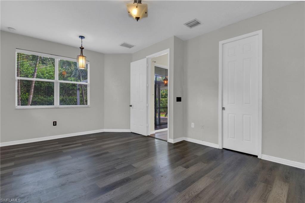 11258 Coimbra Ln Property Photo 14