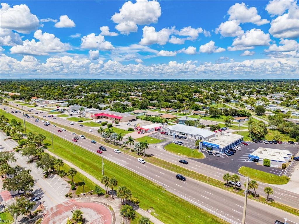 2842 Tamiami Trl Property Photo 11