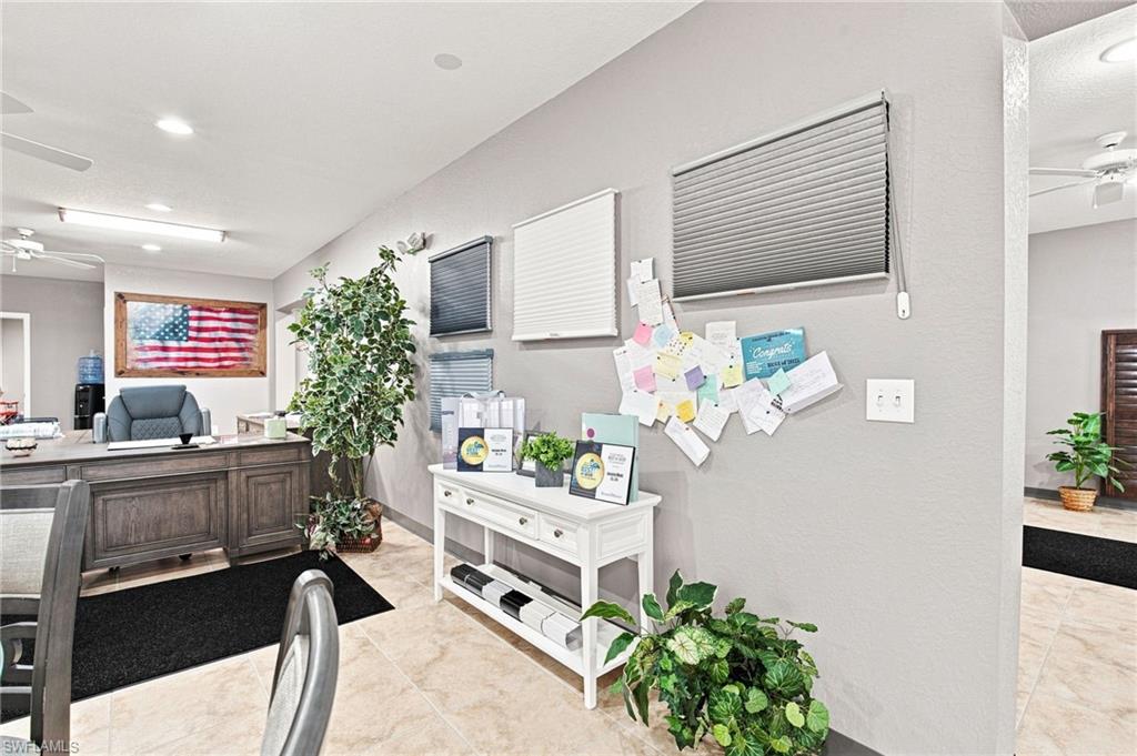 2842 Tamiami Trl Property Photo 20