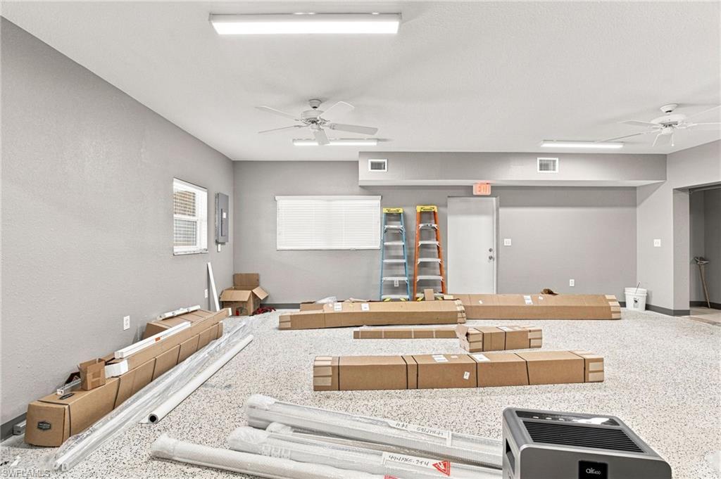 2842 Tamiami Trl Property Photo 27