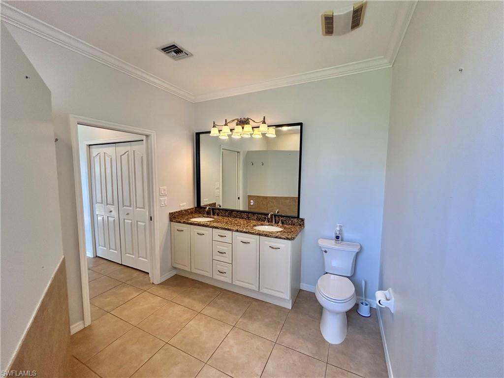 11228 Lakeland Cir Property Photo 21