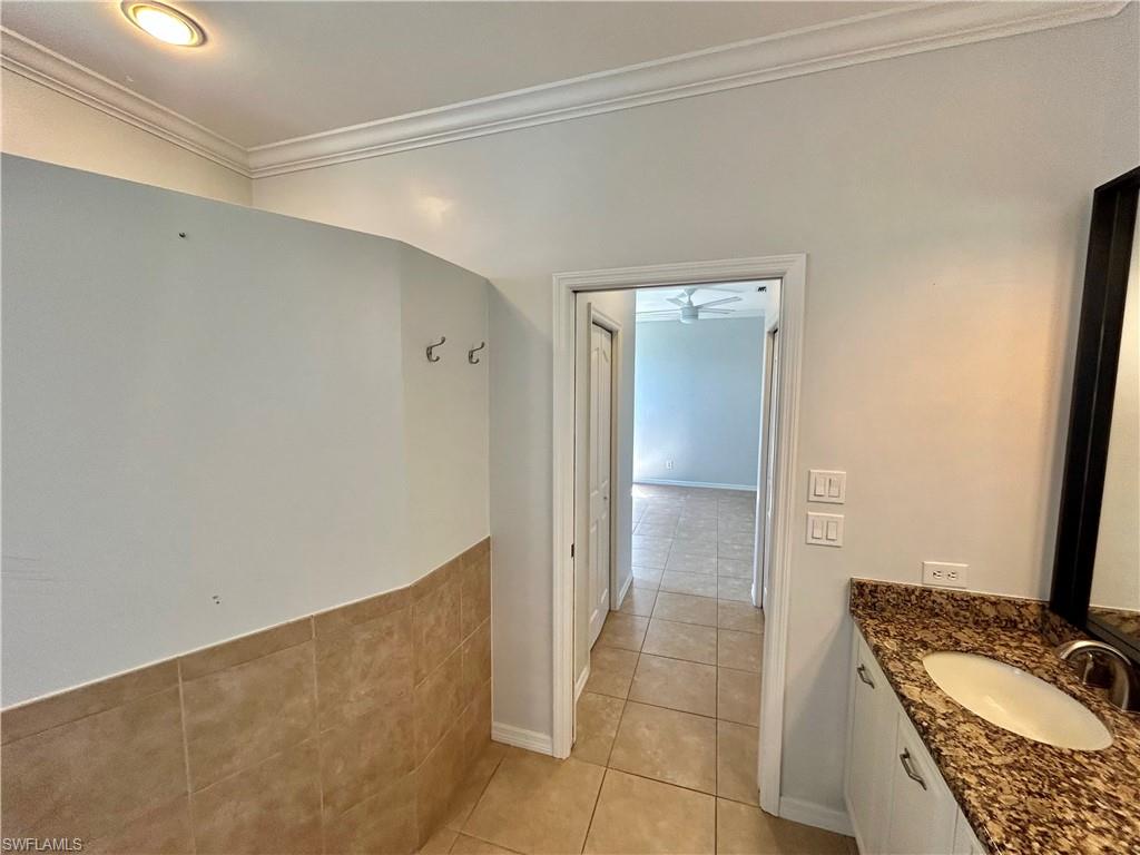 11228 Lakeland Cir Property Photo 23