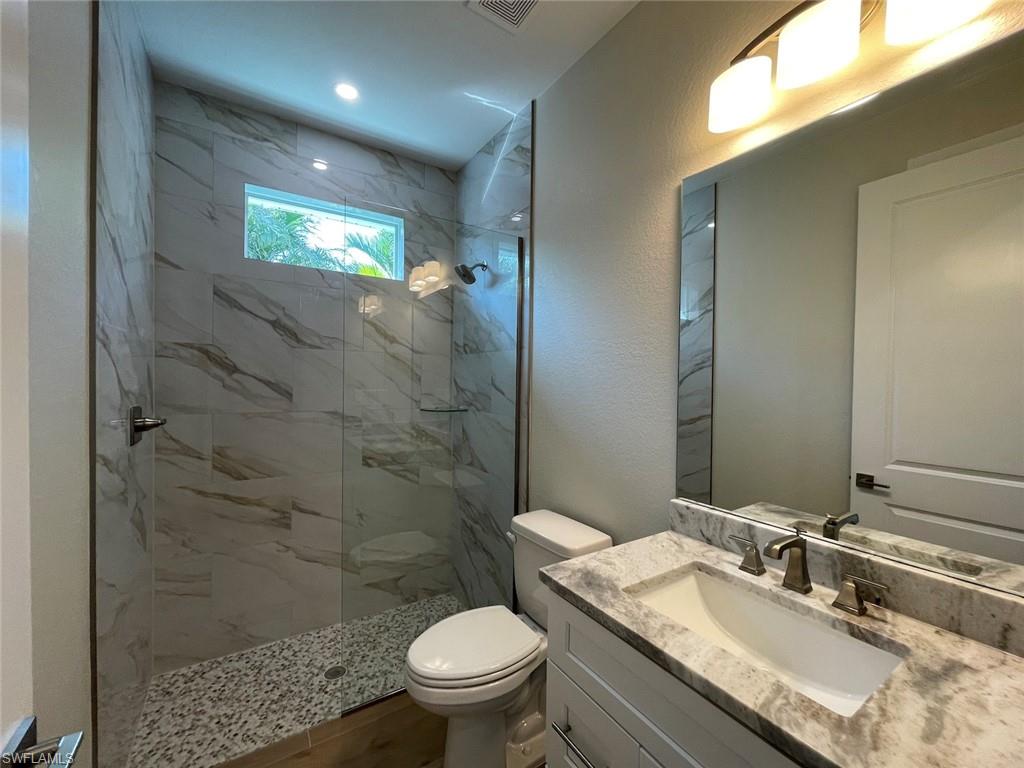 2303 Sw 43rd Ter Property Photo 16