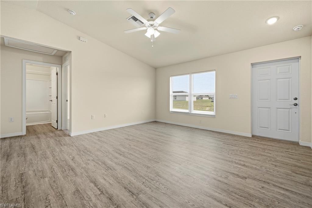 9026 Maywood Cir Property Photo 6