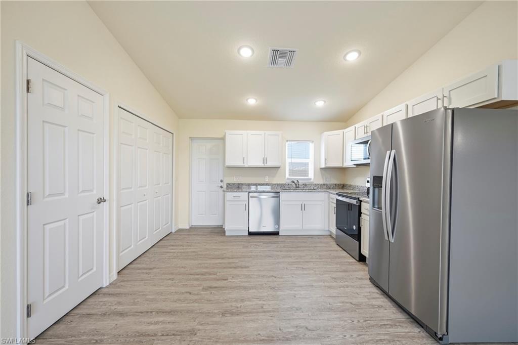 9026 Maywood Cir Property Photo 12