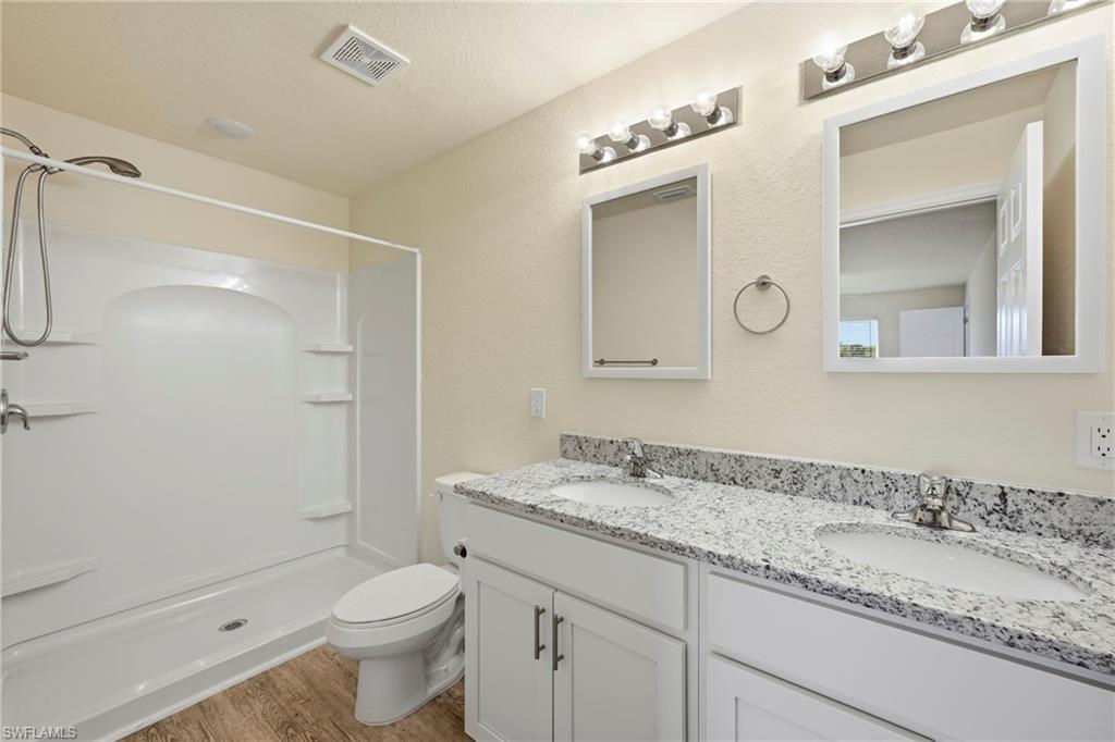 9026 Maywood Cir Property Photo 18