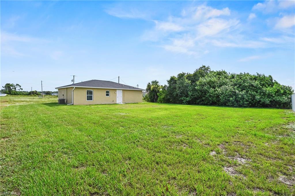 9026 Maywood Cir Property Photo 23