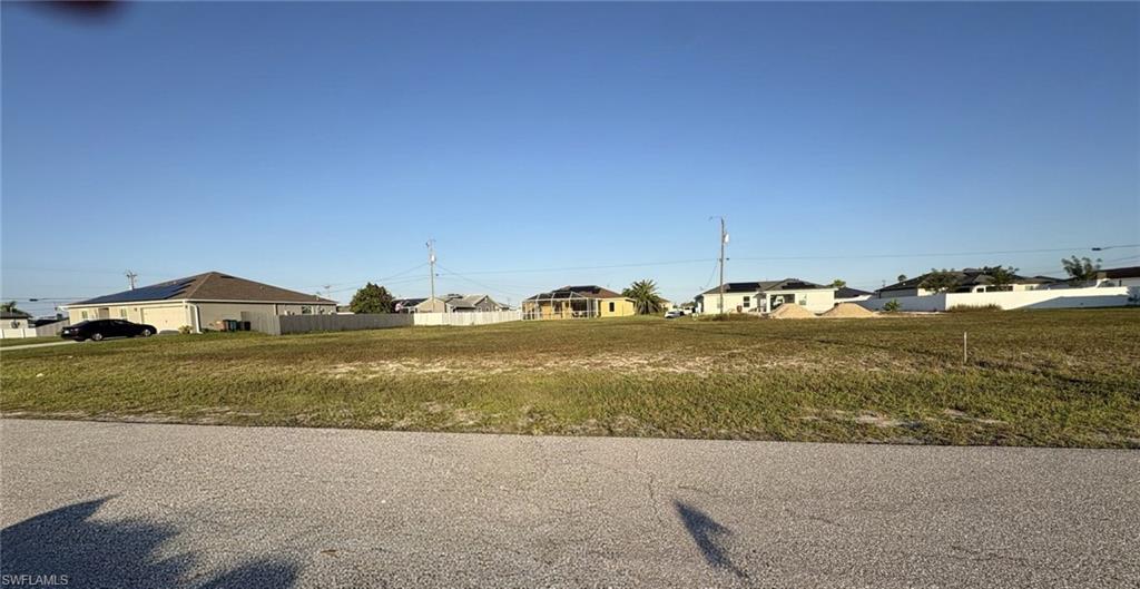 2932 Nw 5th Pl Property Photo 2