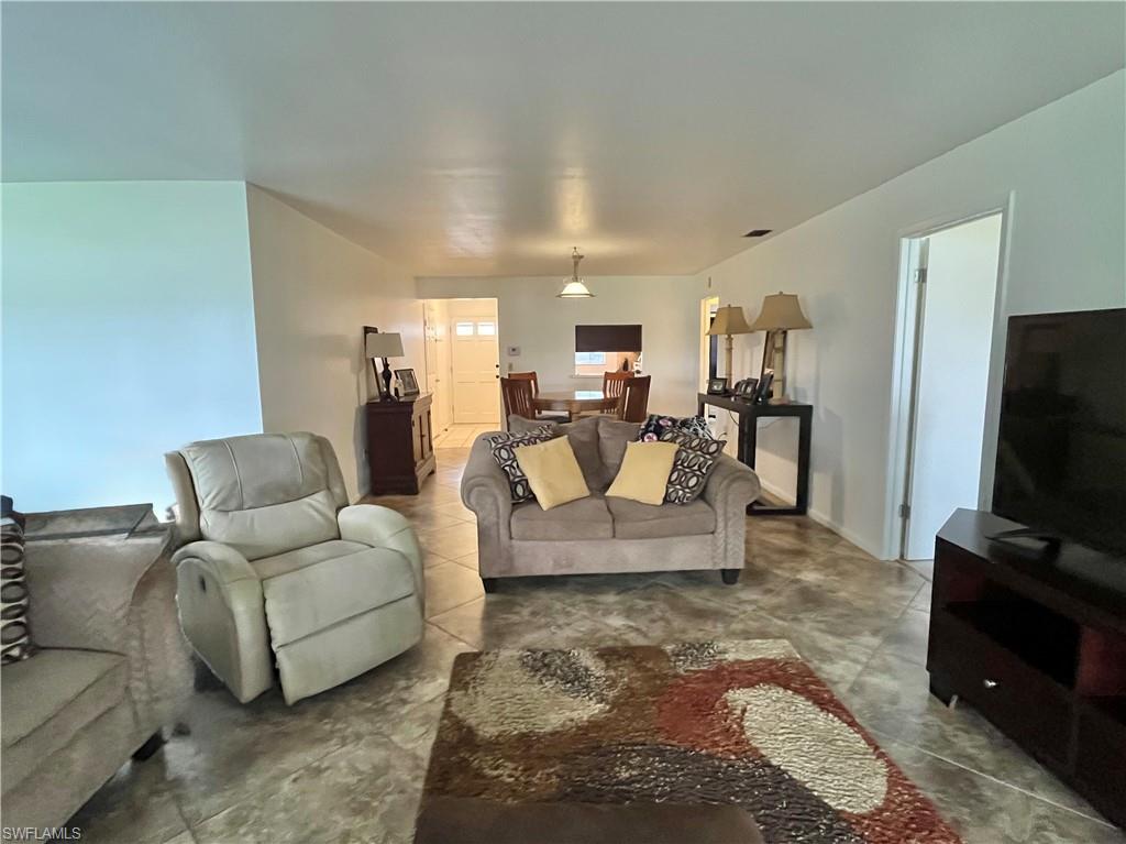 1371 Bunker Way Property Photo 8