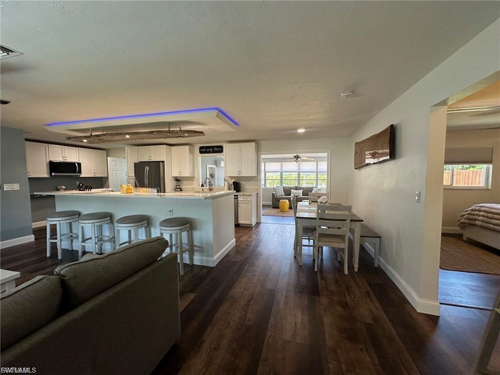 723 Sabur Ct Property Photo 3
