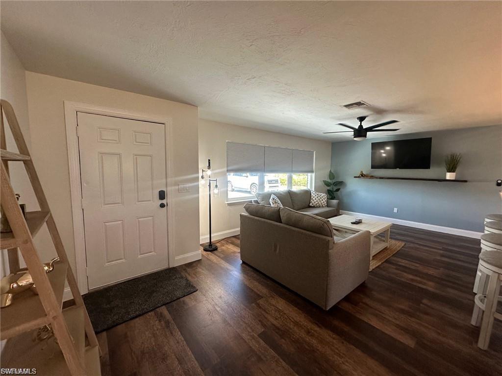 723 Sabur Ct Property Photo 9