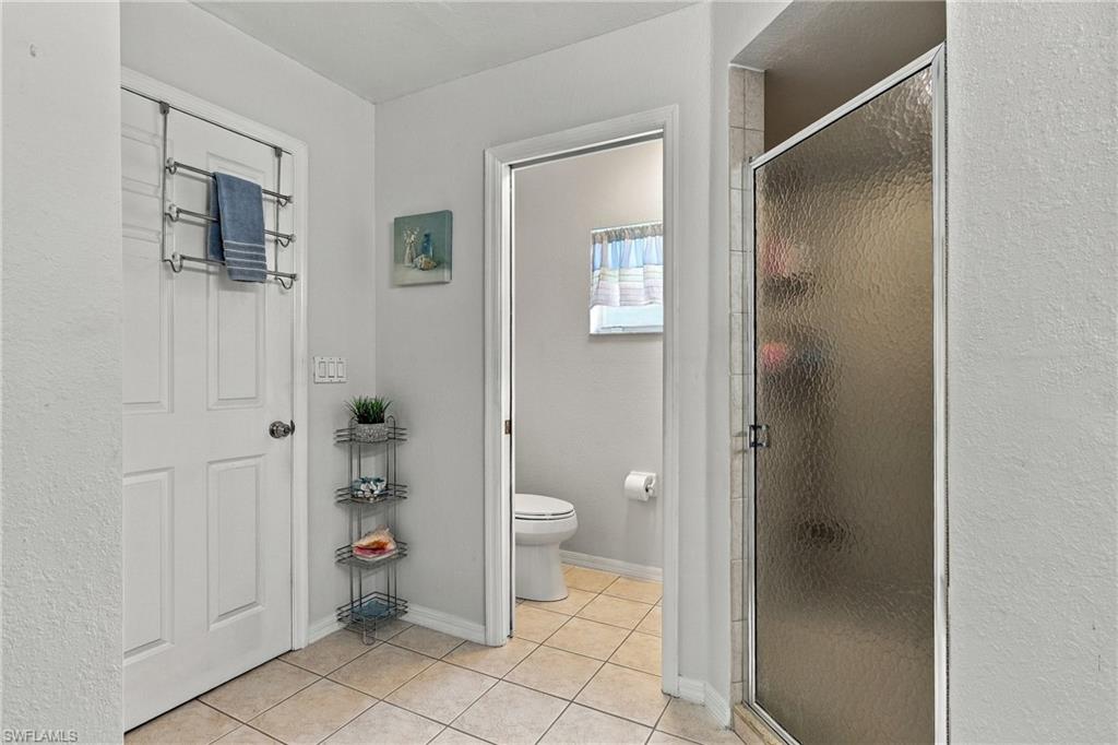 1131 Nw 28th Pl Property Photo 16